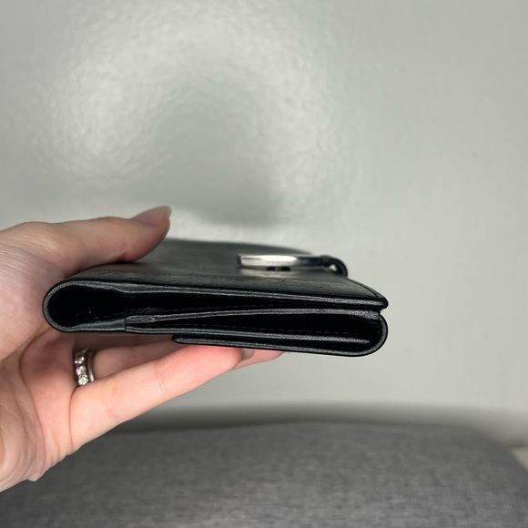 Gucci Long Leather Wallet EUC - Picture 9 of 11